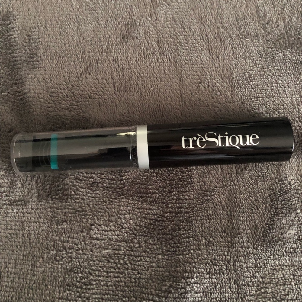 Trestique Mascara with Eyelash Curler